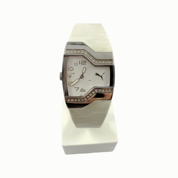 PUMA *Stainless Steel Quartz Watch w/ Cream Silicone Band - Picture 2 of 9